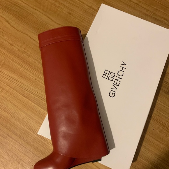 Givenchy Red Leather Boots - Picture 4 of 5